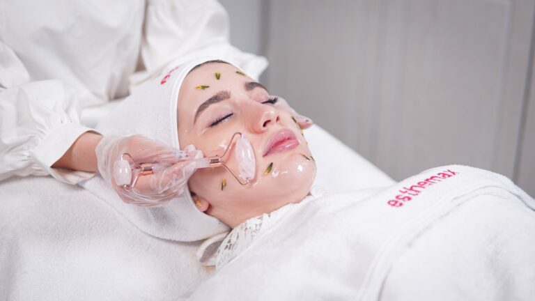 How Climate Affects Your Skin and Routine in the U.S.